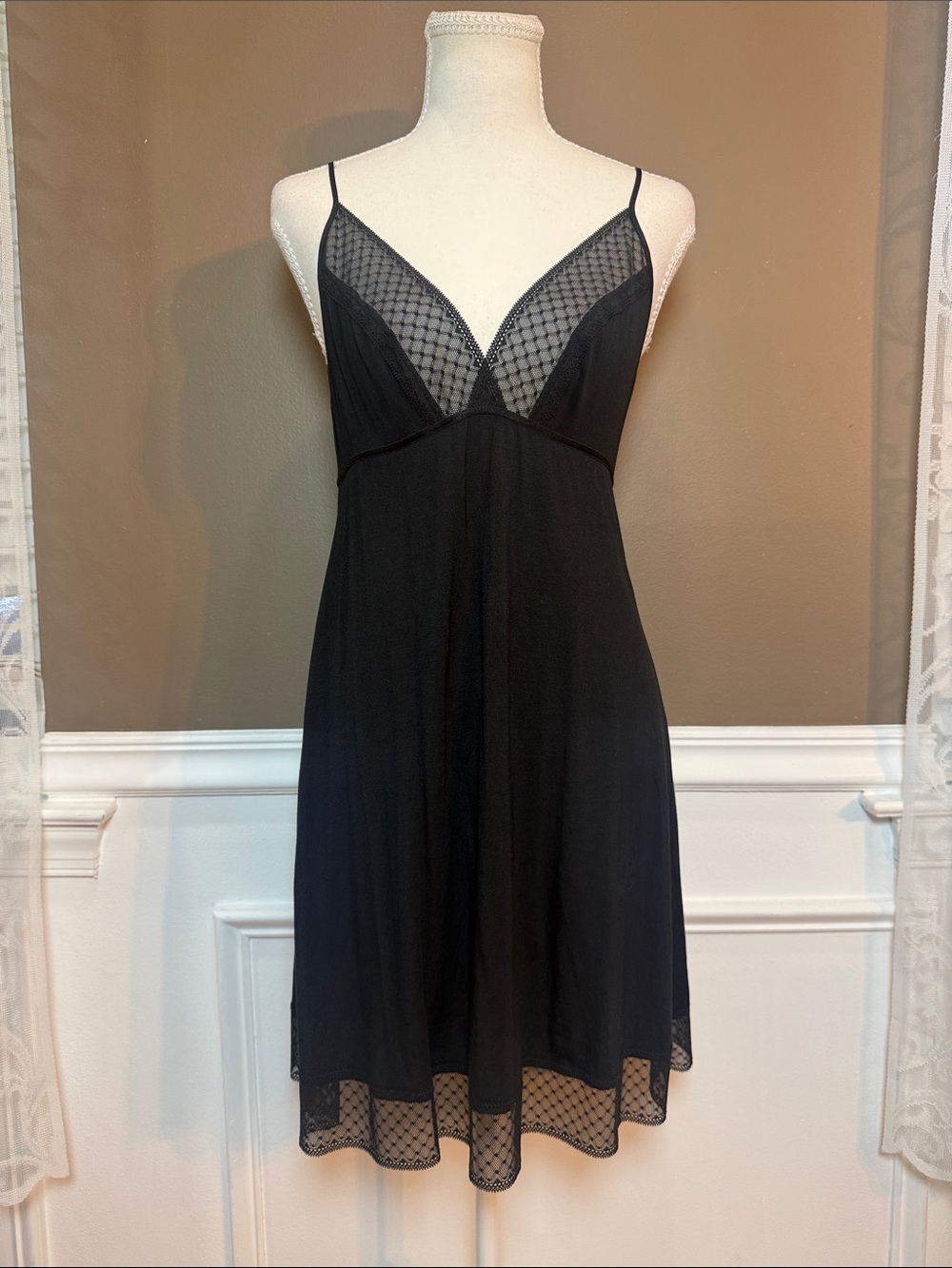 Victoria’s Secret Black Lace Chemise Slip Dress Open Back L